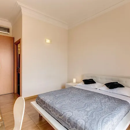 Guest house Bon Ton By Dot Rome