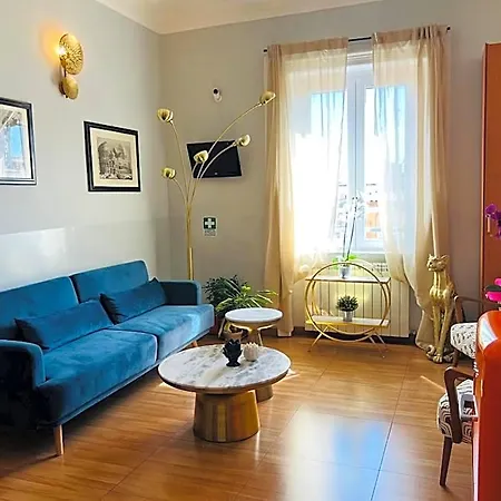 Bon Ton Design By Dot 4*